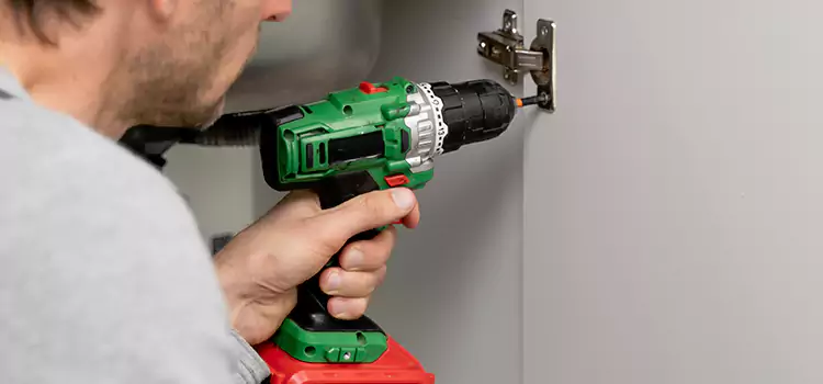 Commercial Door Hinge Repair Trumbull
