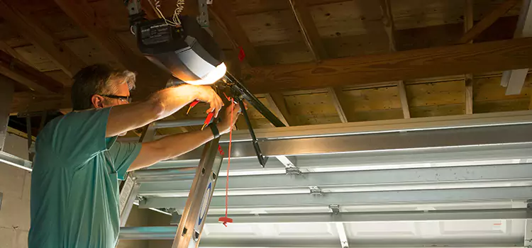 Garage Door Opener Sales and Installation Trumbull