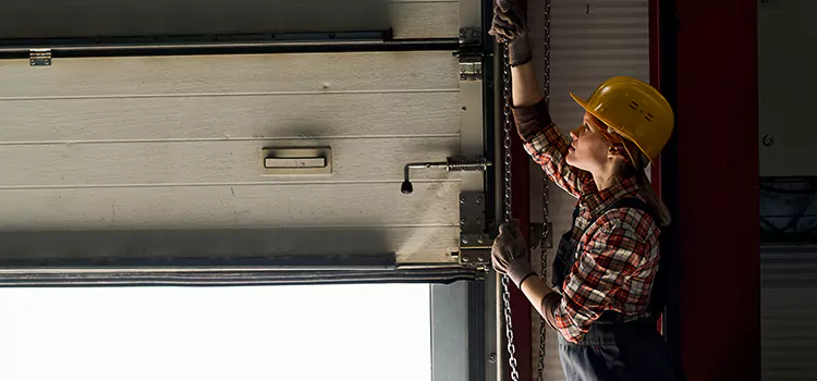 Addressing Common Garage Door Stoppage Issues in Trumbull, CT