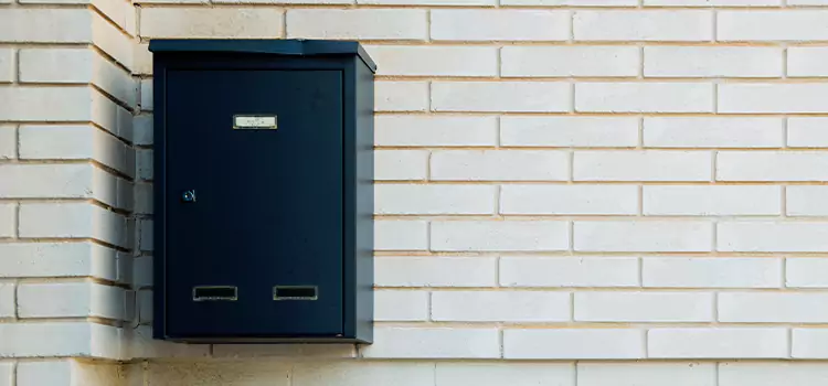 Mailbox Lock Repair Trumbull