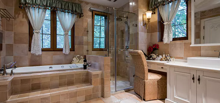 Universal Remodeling Trumbull